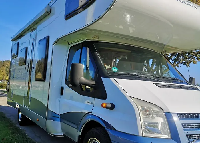 Sleeping In A Motorhome Lejlighed Niederkassel