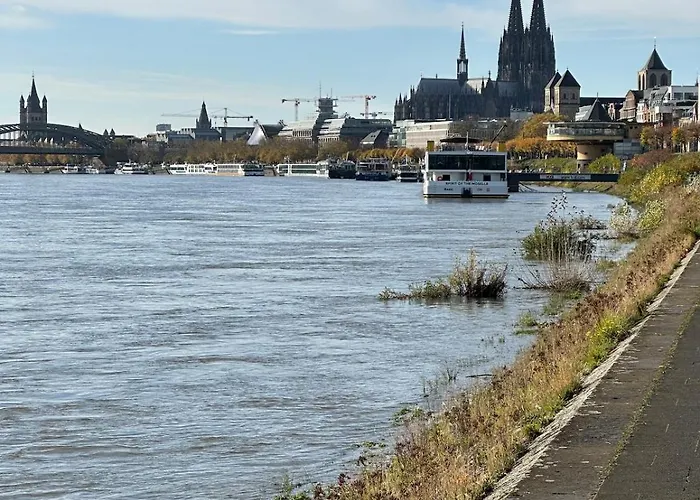 Sleeping In A Motorhome * Niederkassel